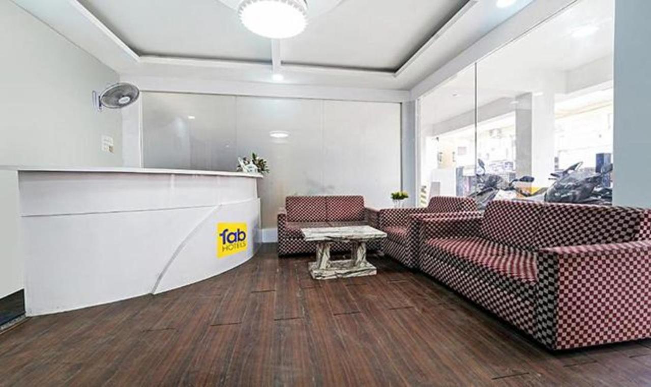 Hotel Fabhotel U T Nagar 3*