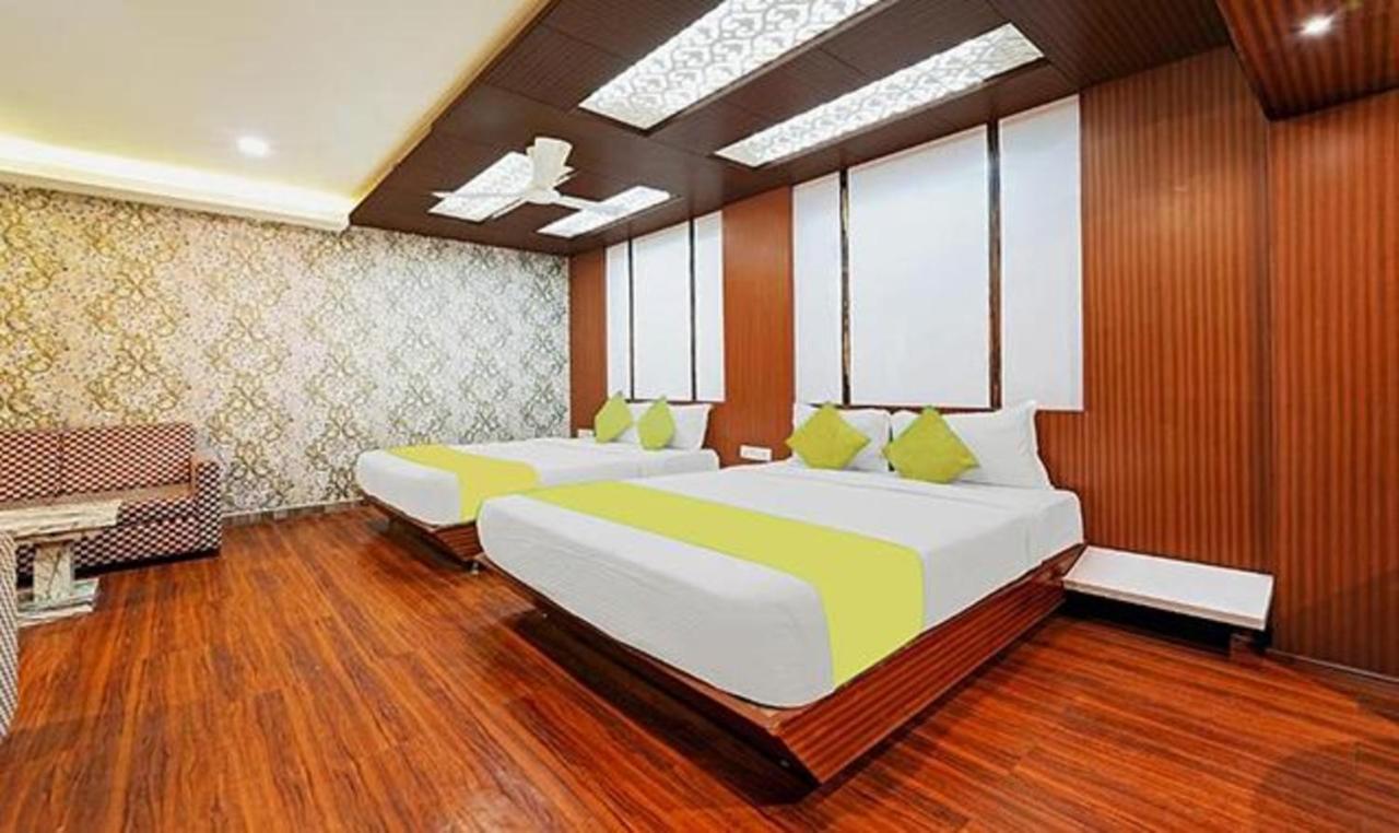 Fabhotel U T Nagar 3*