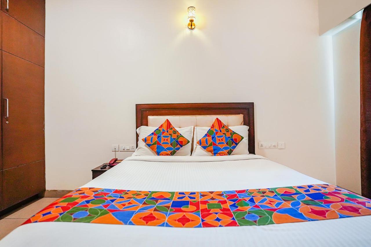 Fabhotel Tree Service - Nr Anna Tower 3*