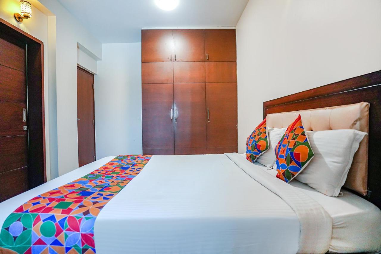 Hotel Fabhotel Tree Service - Nr Anna Tower Chennai