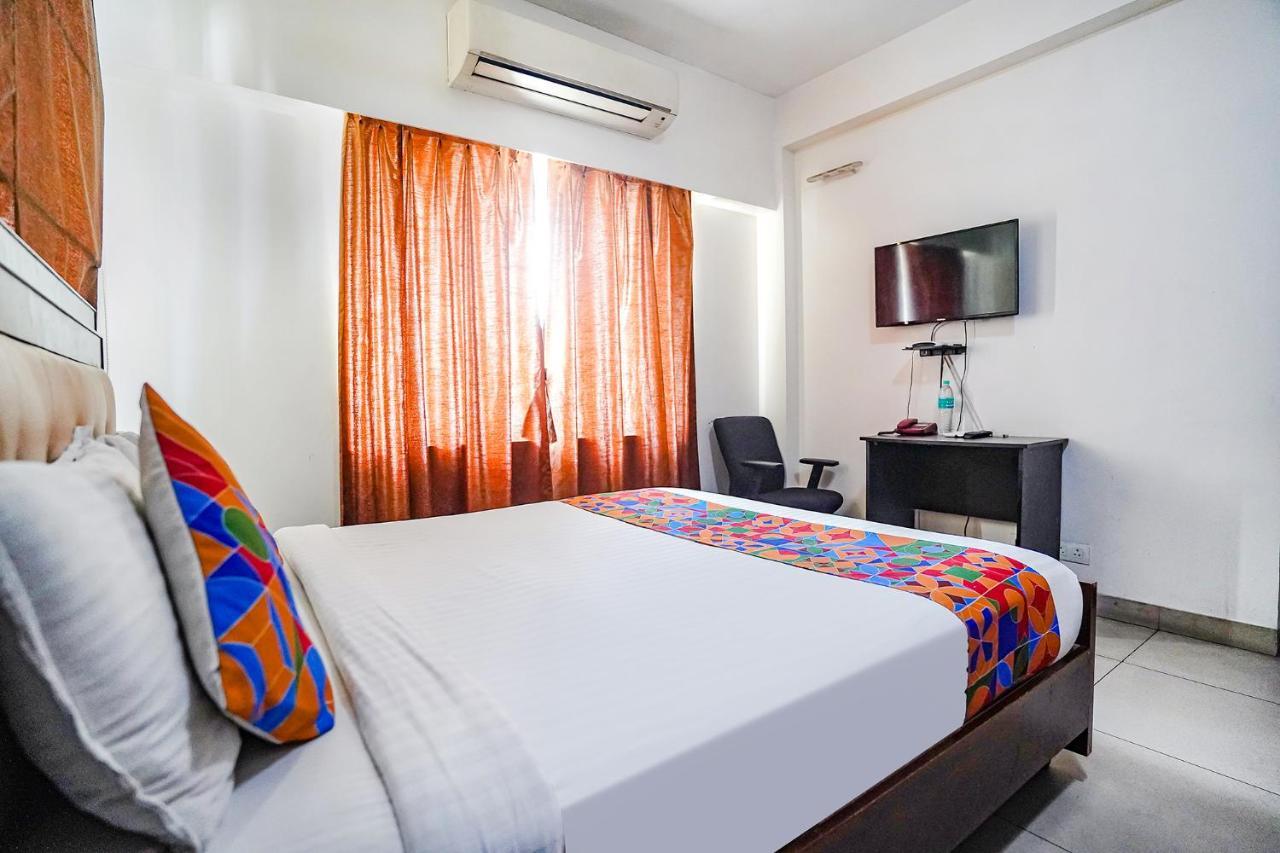Fabhotel Tree Service - Nr Anna Tower Hotel Chennai