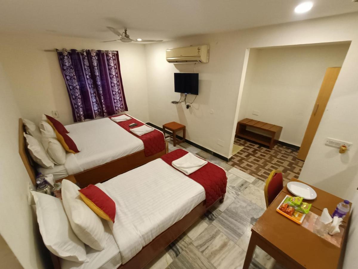 Hotel Gt Grande Hotel-near Us Consulate *
