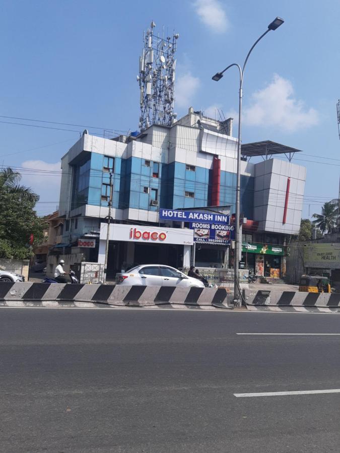 Akash Hotel 2*