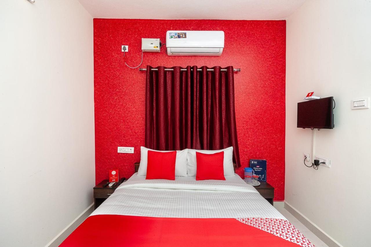 Oyo Flagship Lakshmi Residency