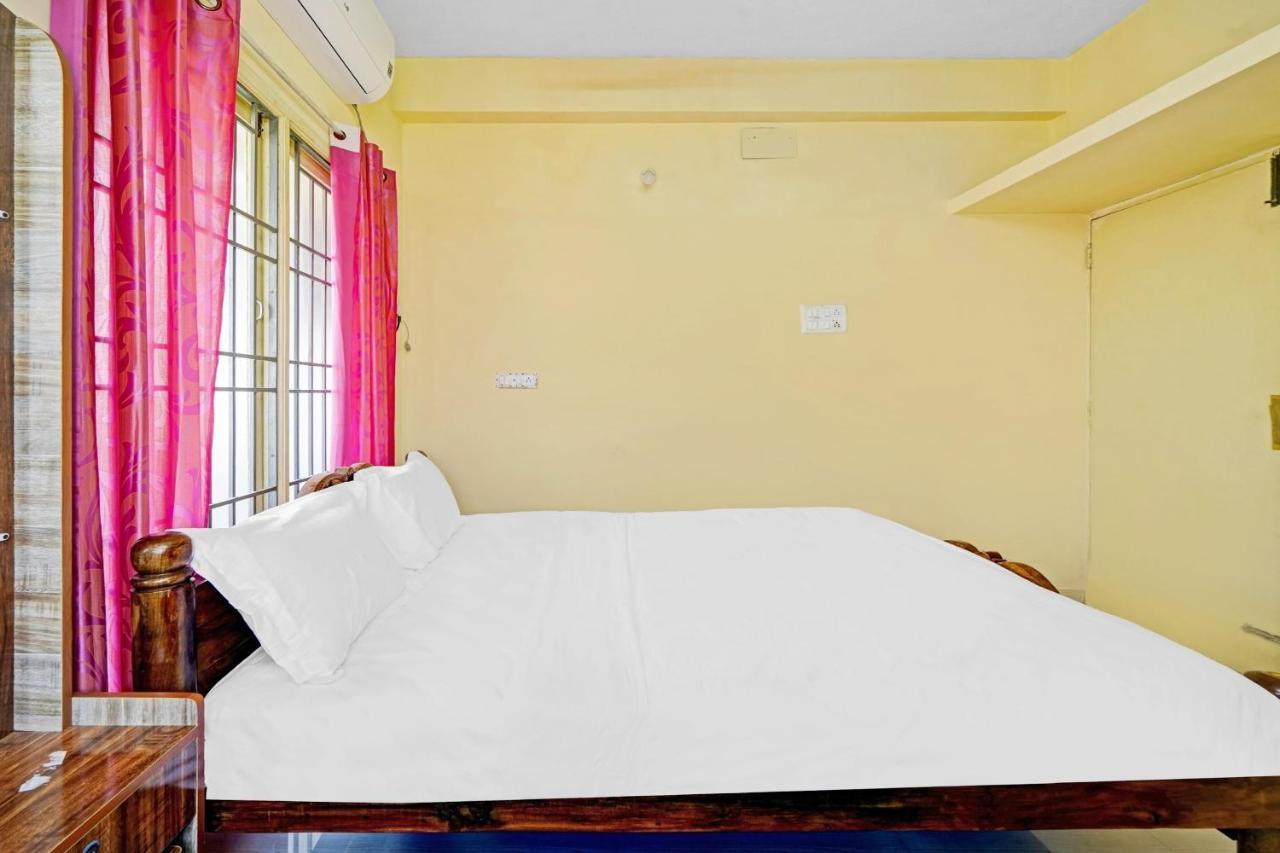 Flagship Rms Residency Hotel
