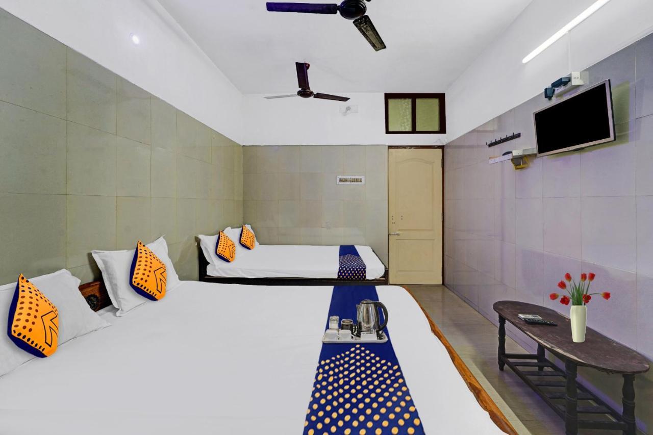 Hotel Spot On New Golden Star Near Thirumangalam Metro Station 3*