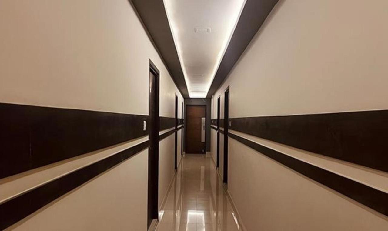 Fabhotel Sea Queen Residency Hotel