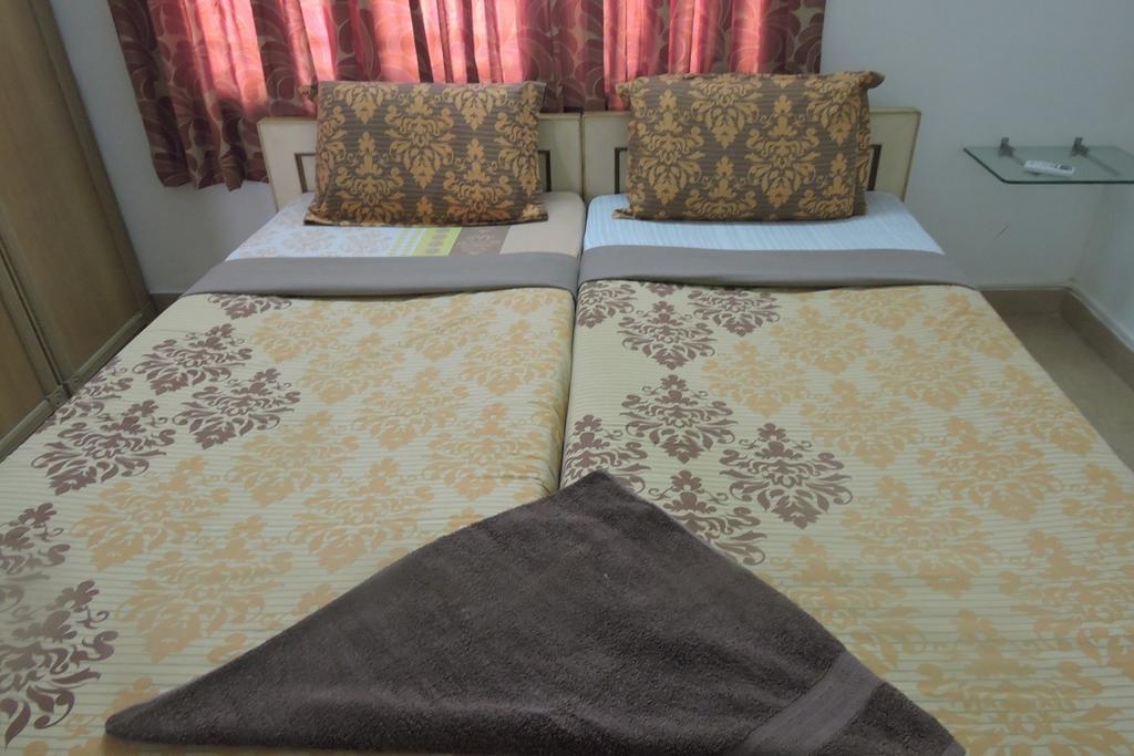 Roshini Serviced Guest house Chennai