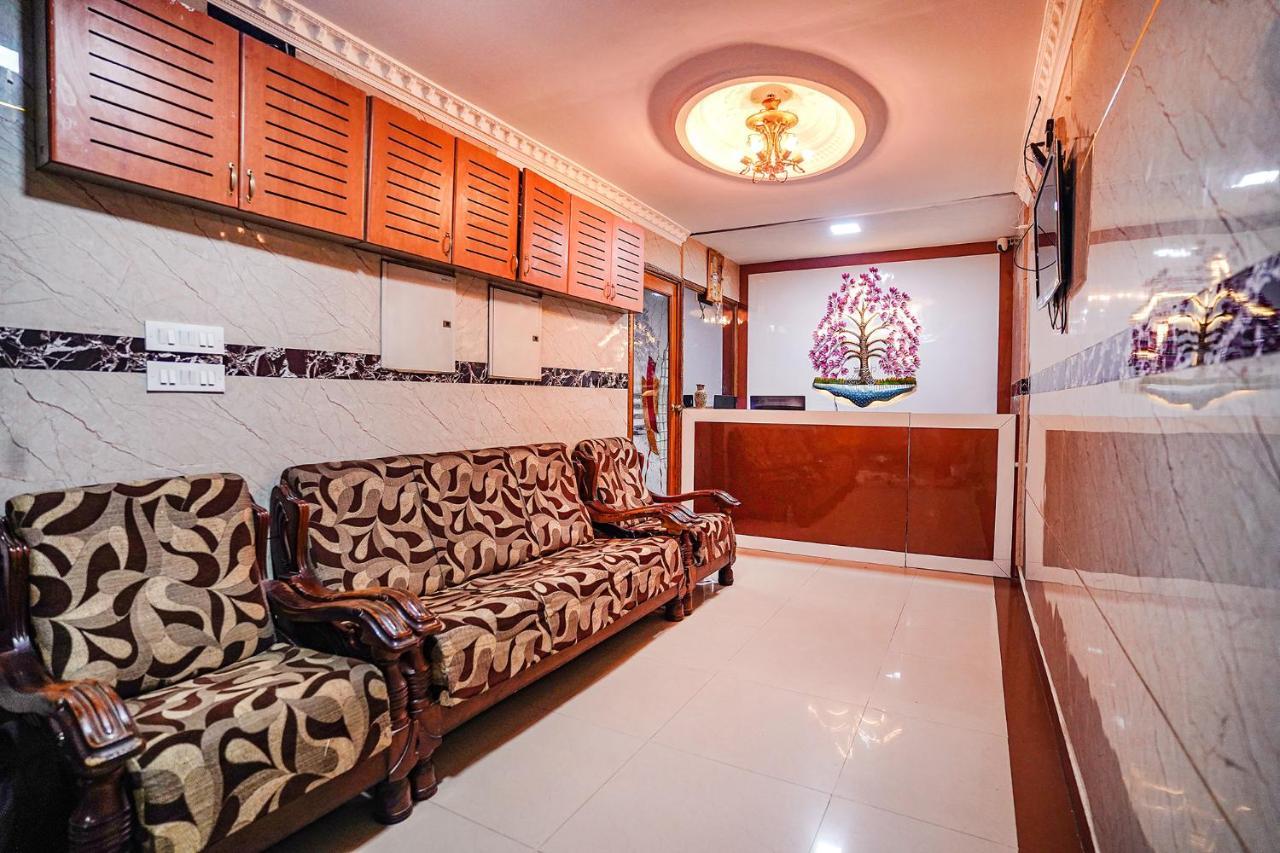 Fabexpress Le Royal Hotel
