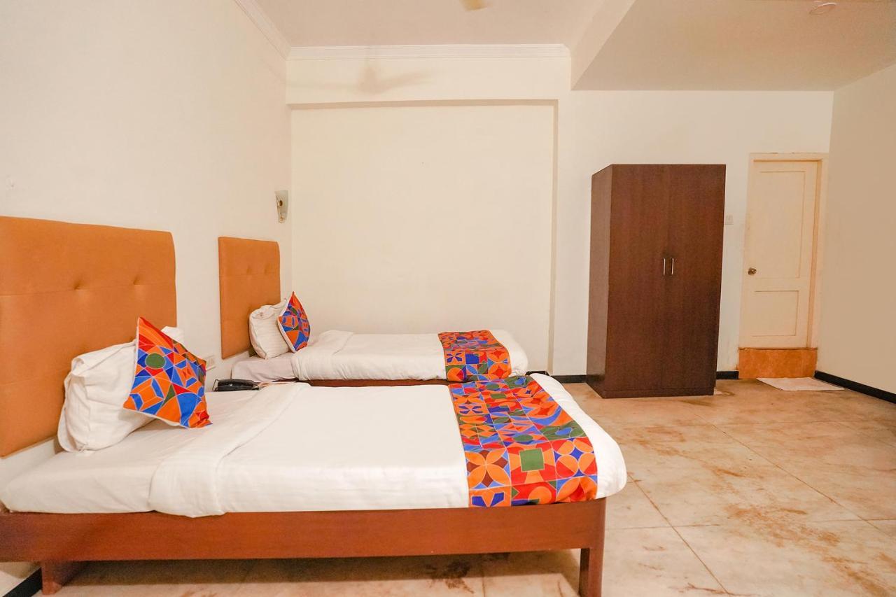 Hotel Fabexpress Planet Grande