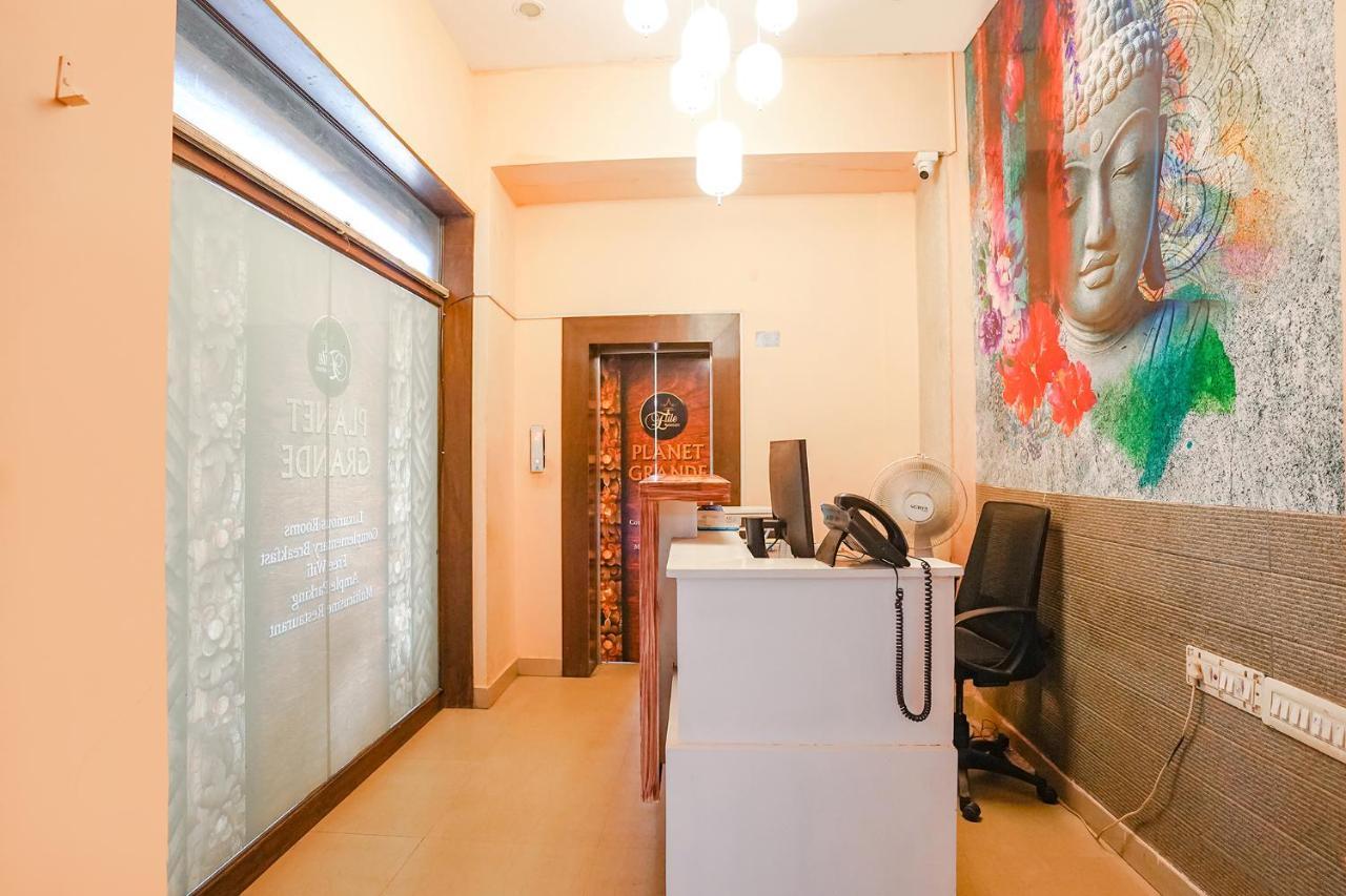 Hotel Fabexpress Planet Grande
