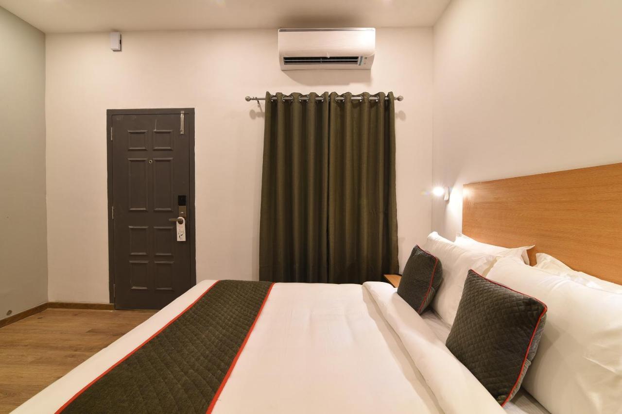 Hotel Super Townhouse Royapettah Near U.s Consulate 4*