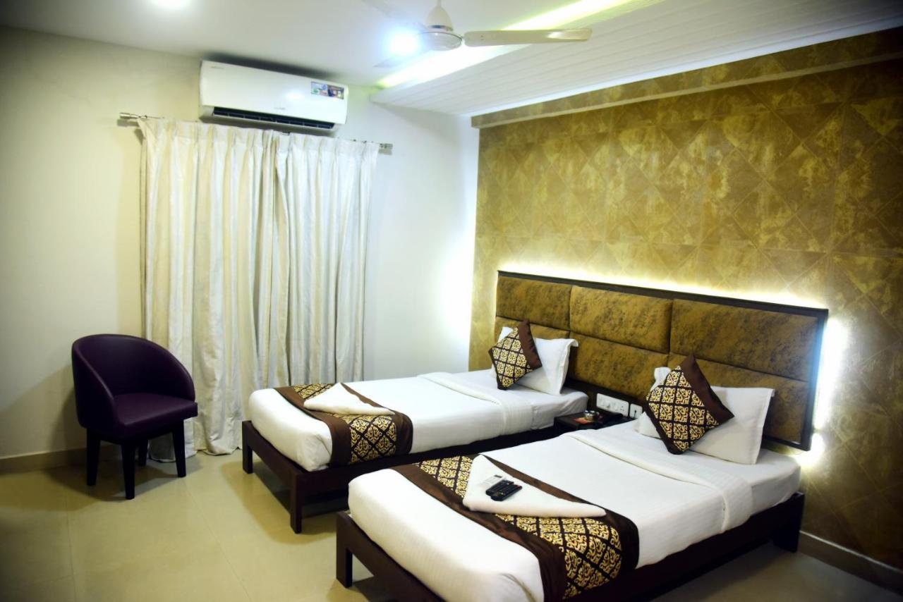 Pine Tree Signature 3* Chennai