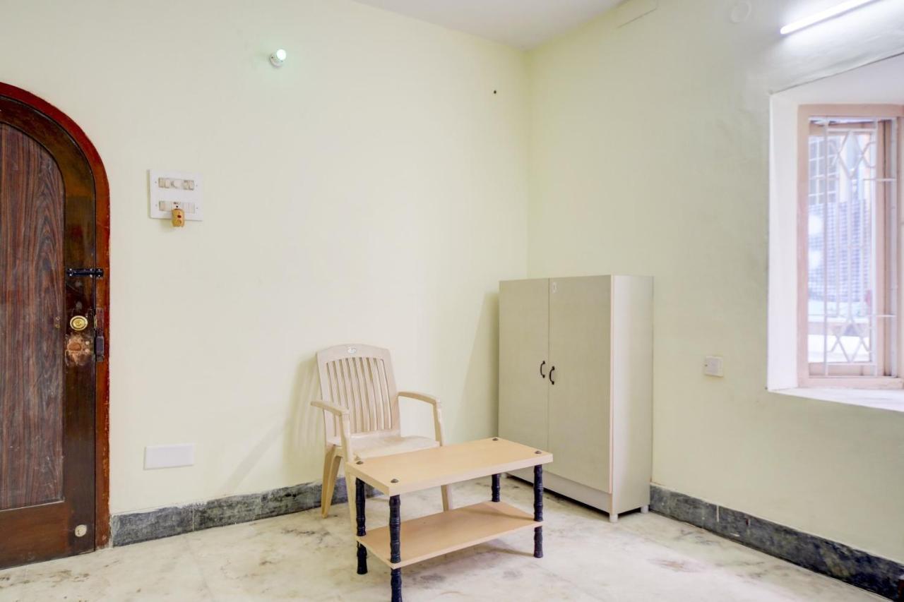 Hotel Spot On Kvr Near Koyambedu Depot Metro Station 2*