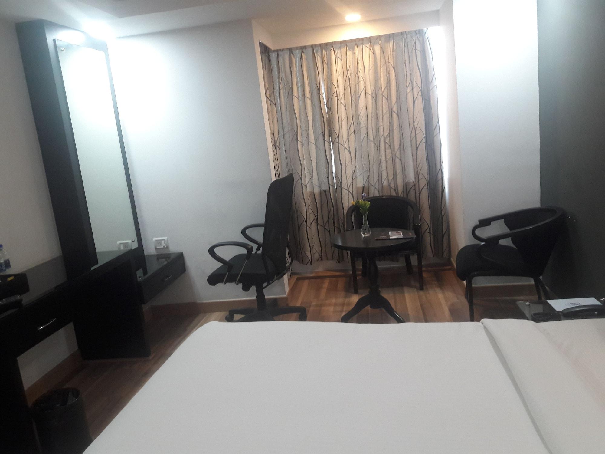 Esthell 3* Chennai