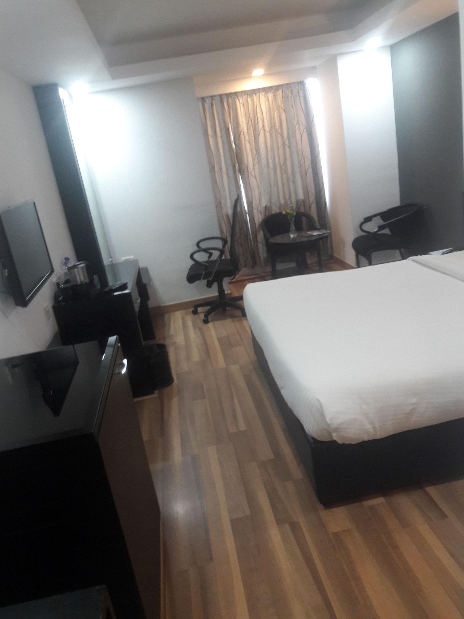 Esthell Hotel Chennai