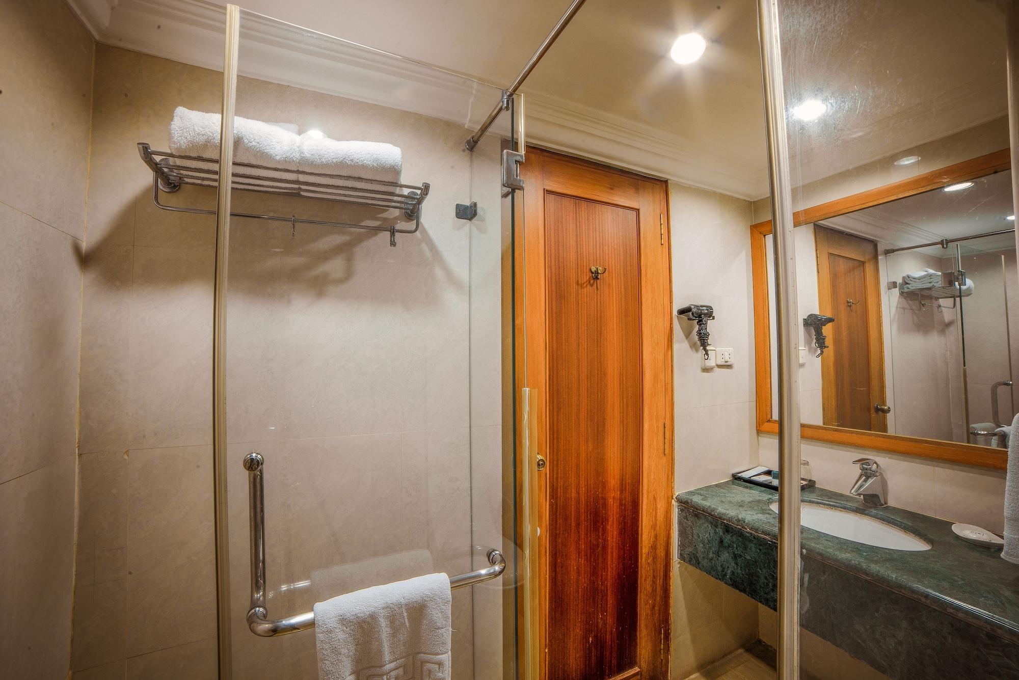 Hotel Raj Park Chennai