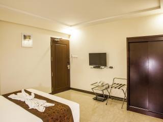 H Hotel 3*