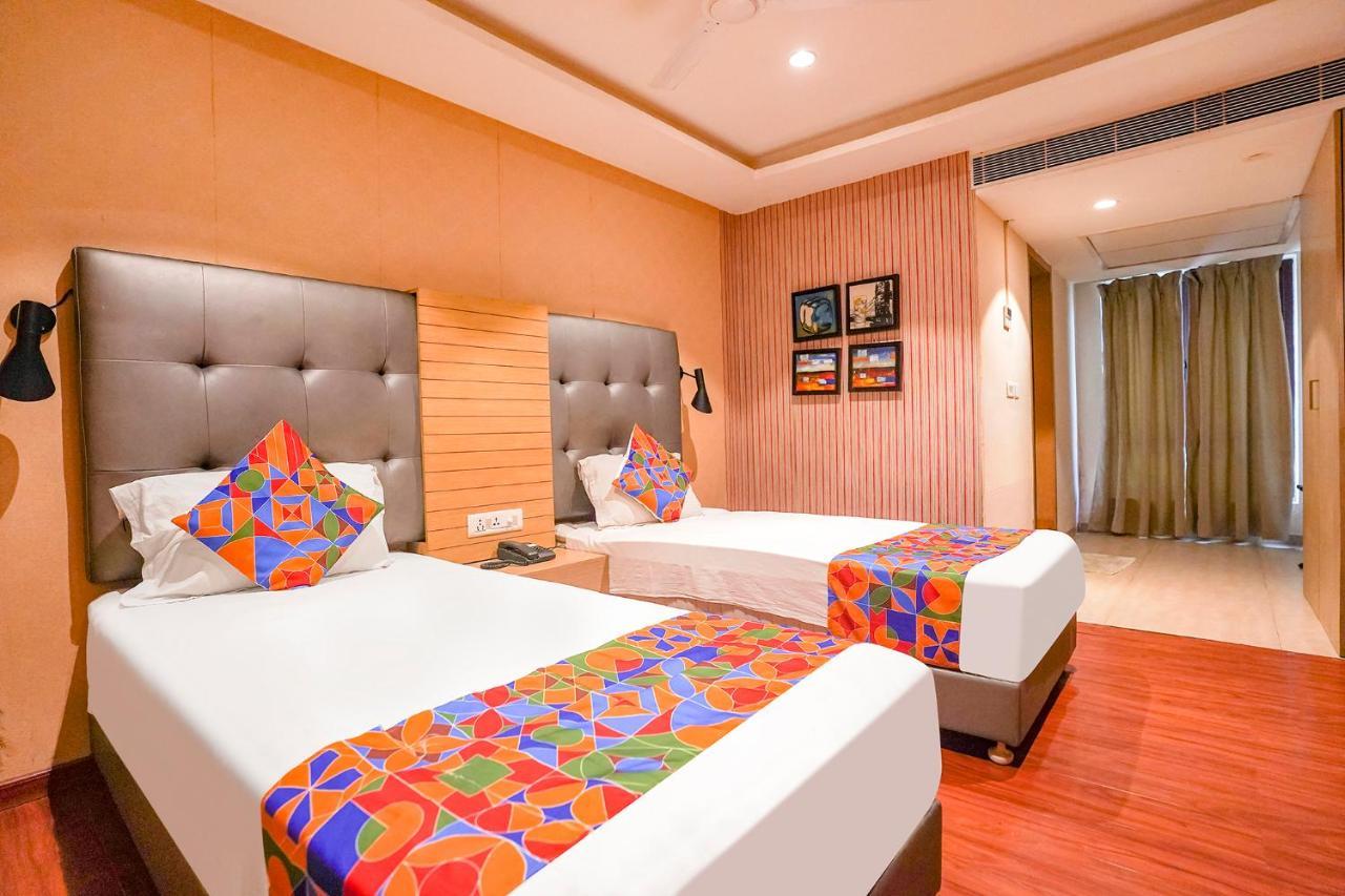 Fabhotel The Banyan Hotel