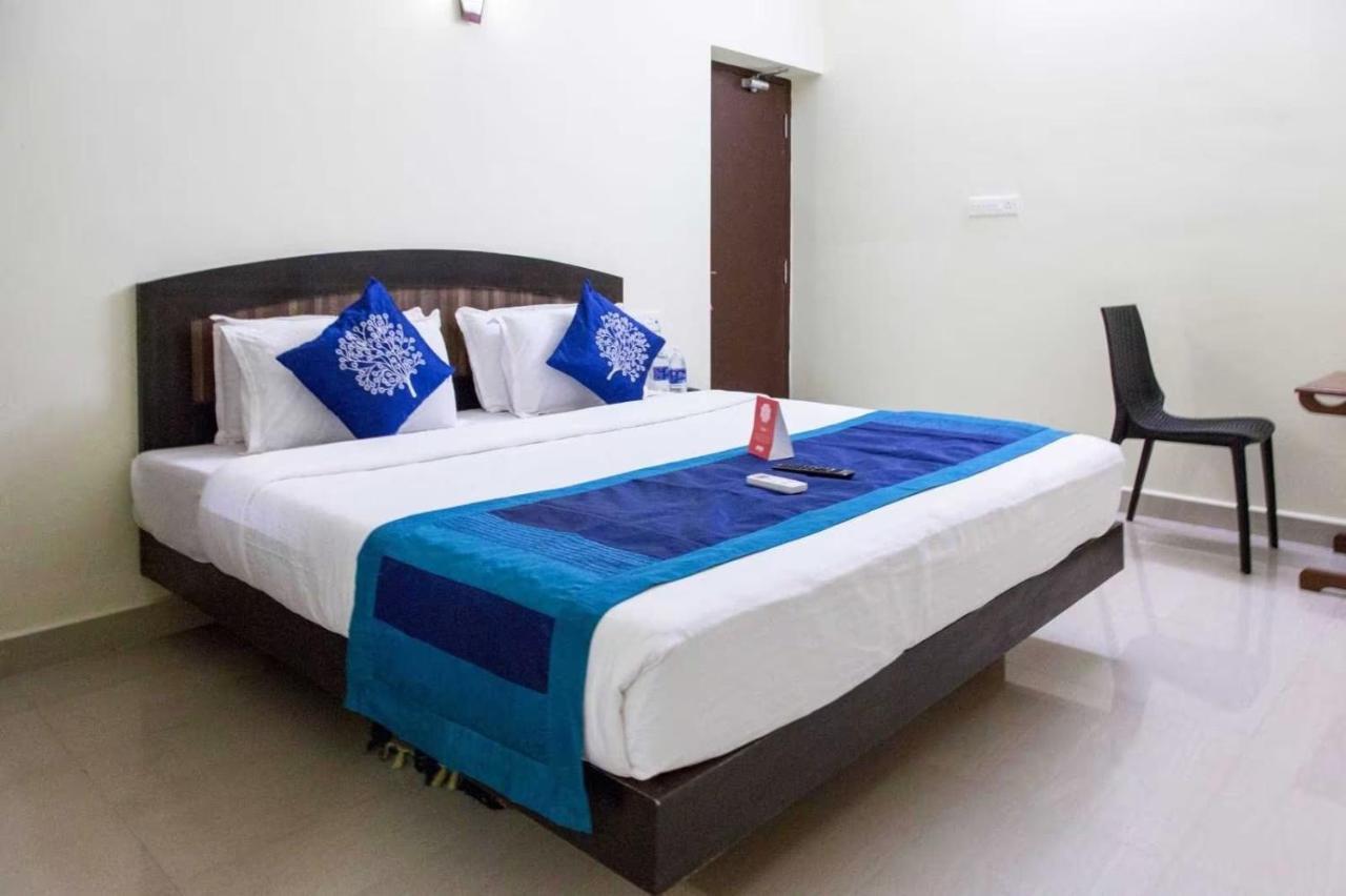 An Airport Hotel