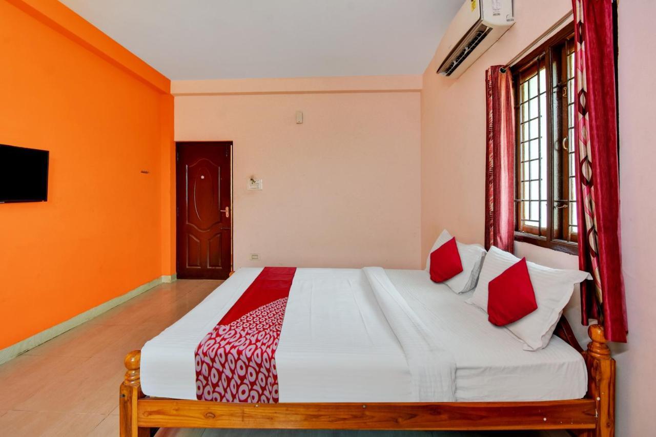 Oyo Flagship Sri Devi Mahal Chennai