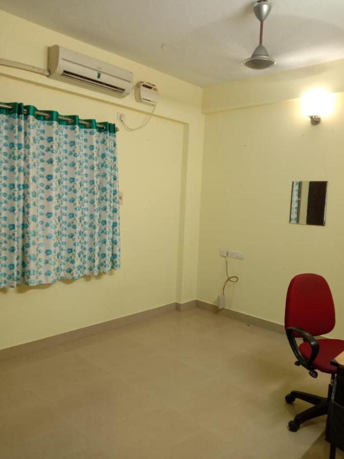 Ramaniyam Chaitanya Appartments Nerkundram Near Koyambedu Market Apartment