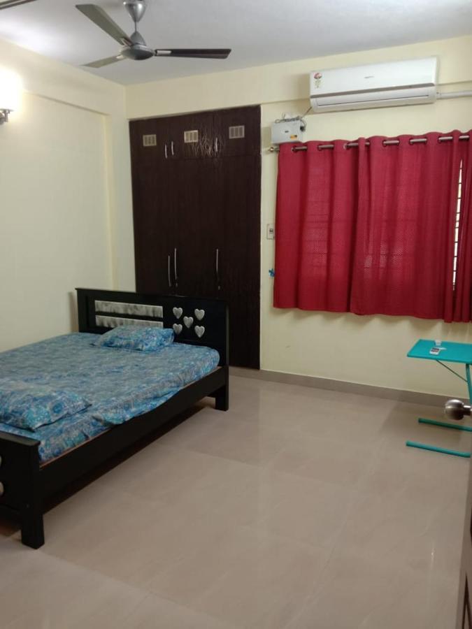 Ramaniyam Chaitanya Appartments Nerkundram Near Koyambedu Market *