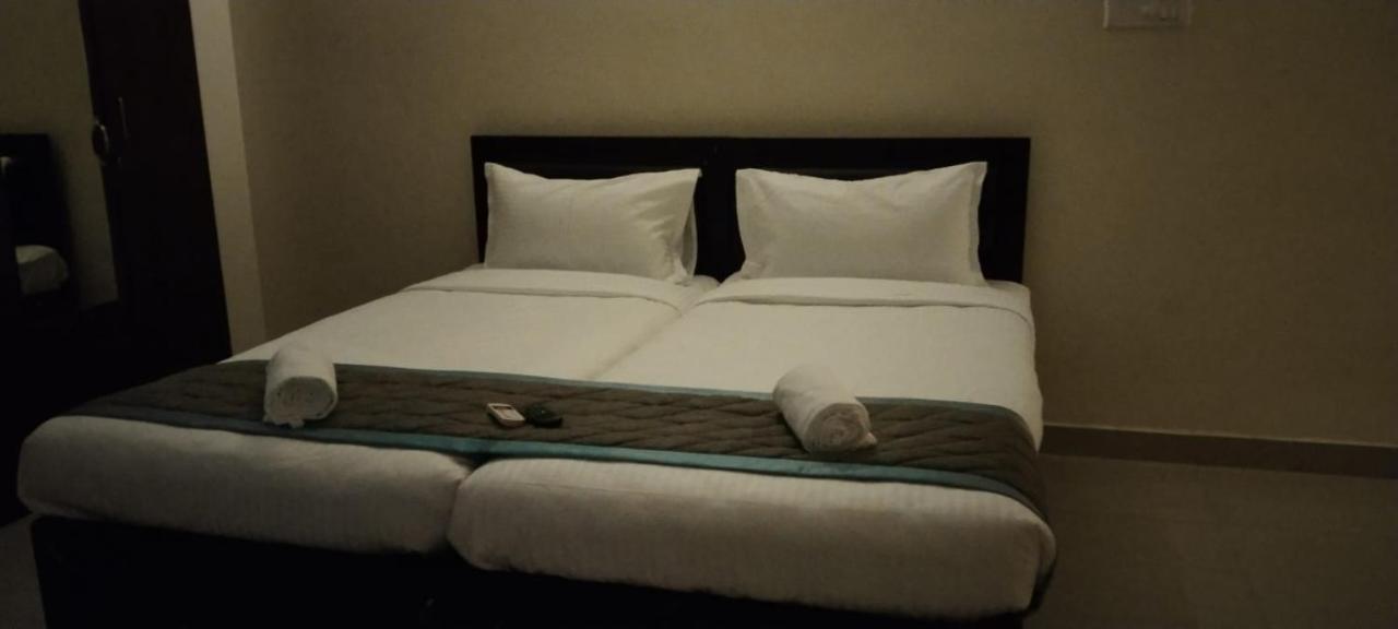 Hotel Trinetraa Inc Chennai