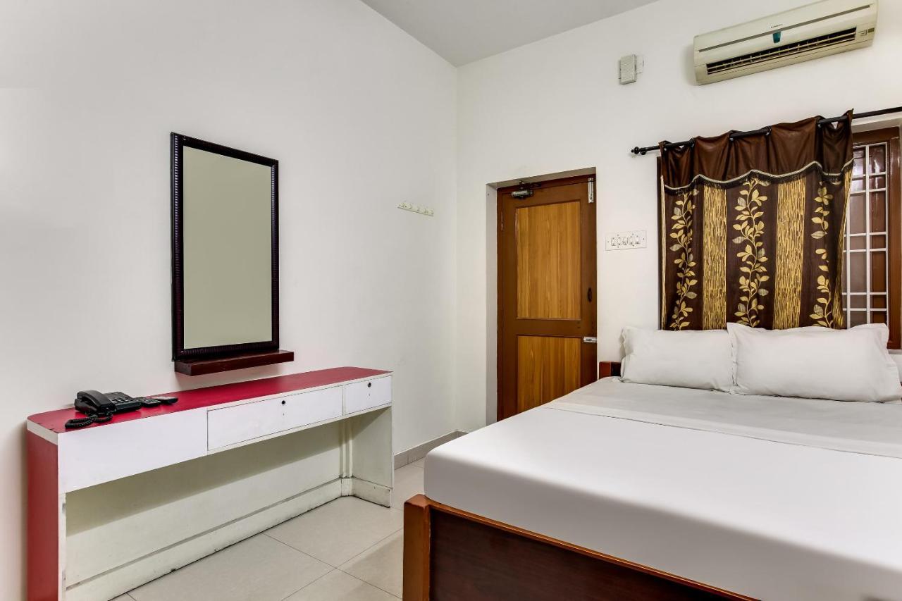 Oyo Flagship Sjs Hotel