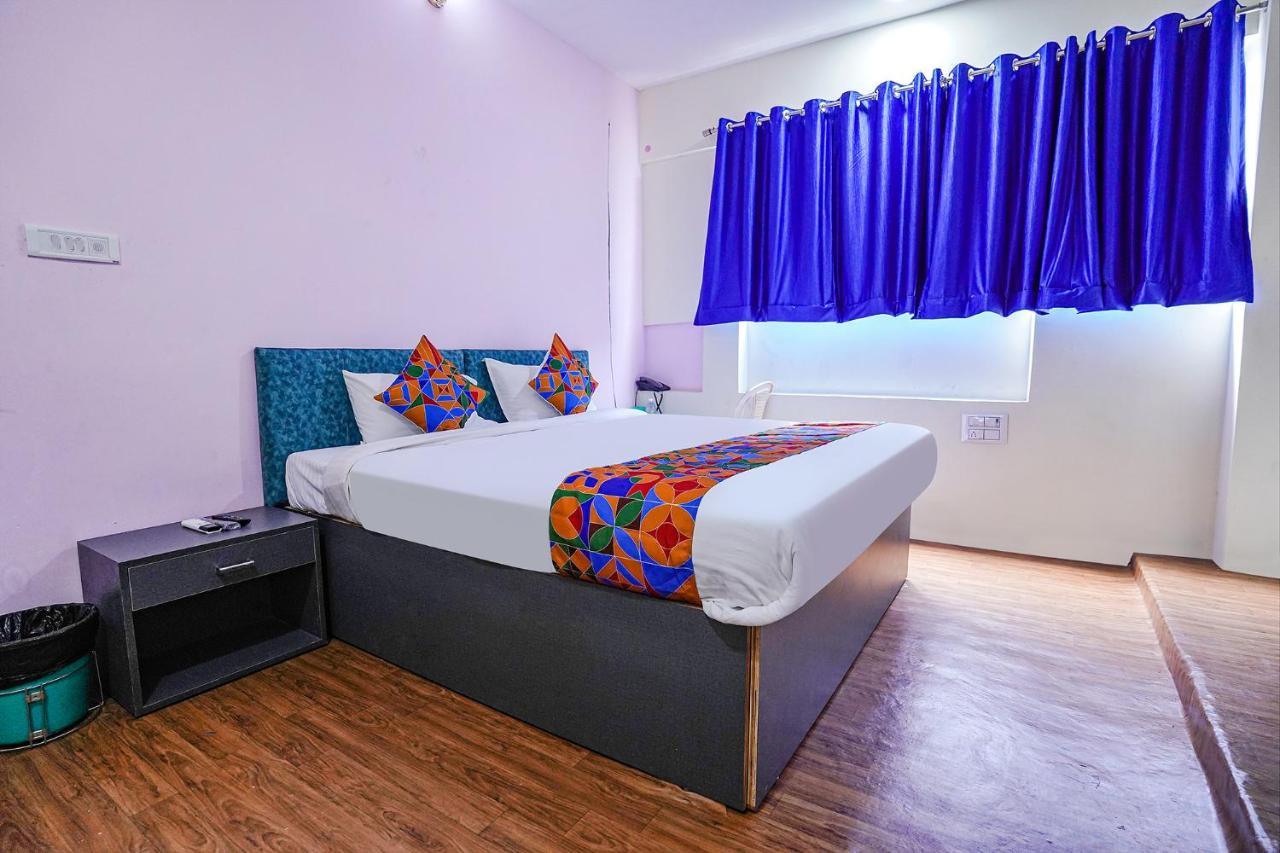 Hotel Fabexpress Sanva, Pallikaranai Chennai