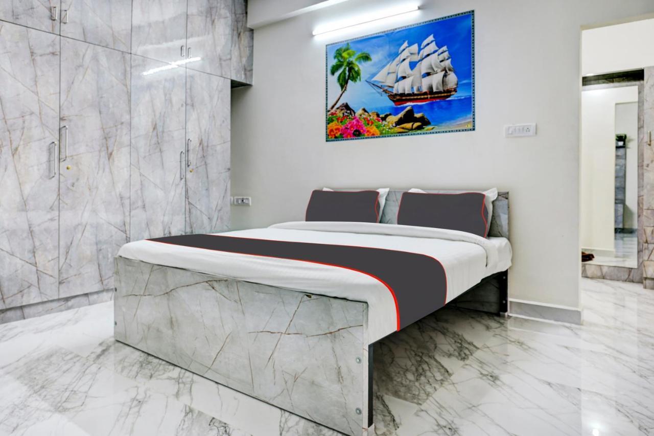 Collection O 81131 Gardenia Hotel 3*