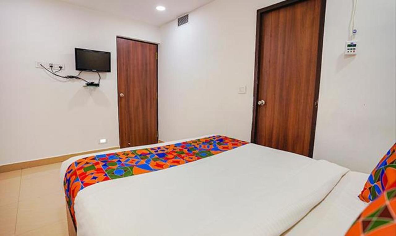 Hotel Fabhotel Earth - Nr Phoenix Marketcity Chennai Chennai