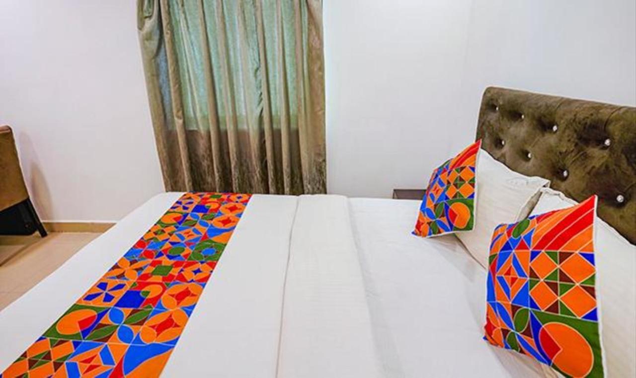Fabhotel Earth - Nr Phoenix Marketcity Chennai Hotel Chennai
