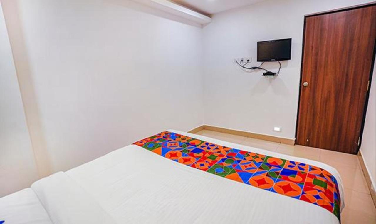 Hotel Fabhotel Earth - Nr Phoenix Marketcity Chennai