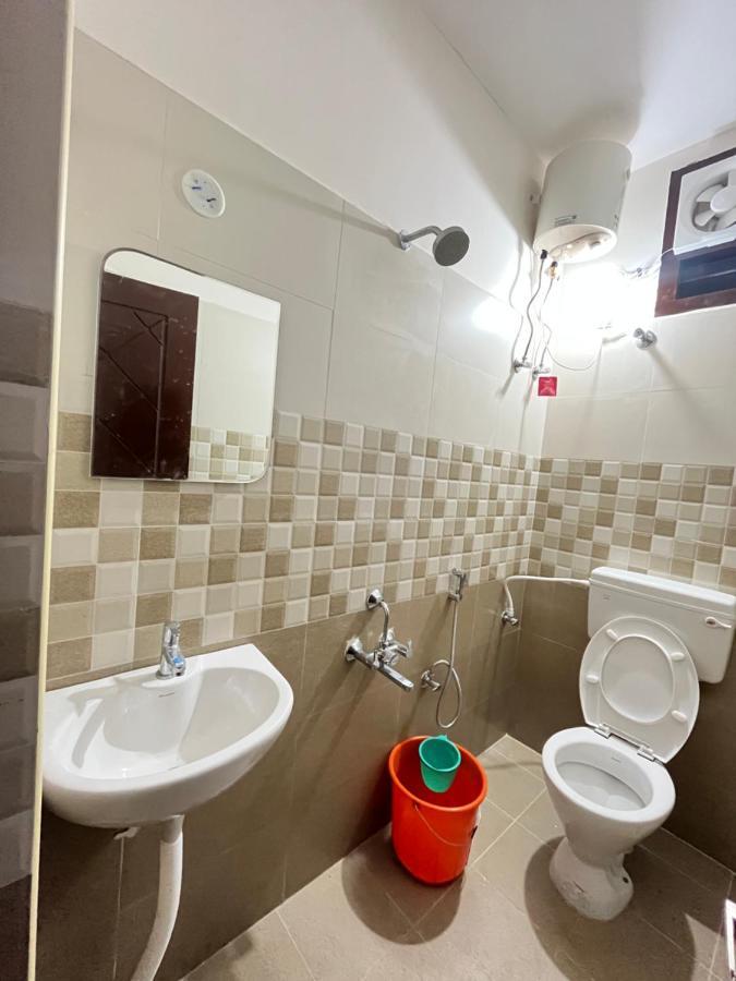 Apartment Cm Service - Near Airport - Pallavaram
