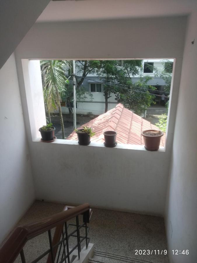 Royale Seaward Service Apartment