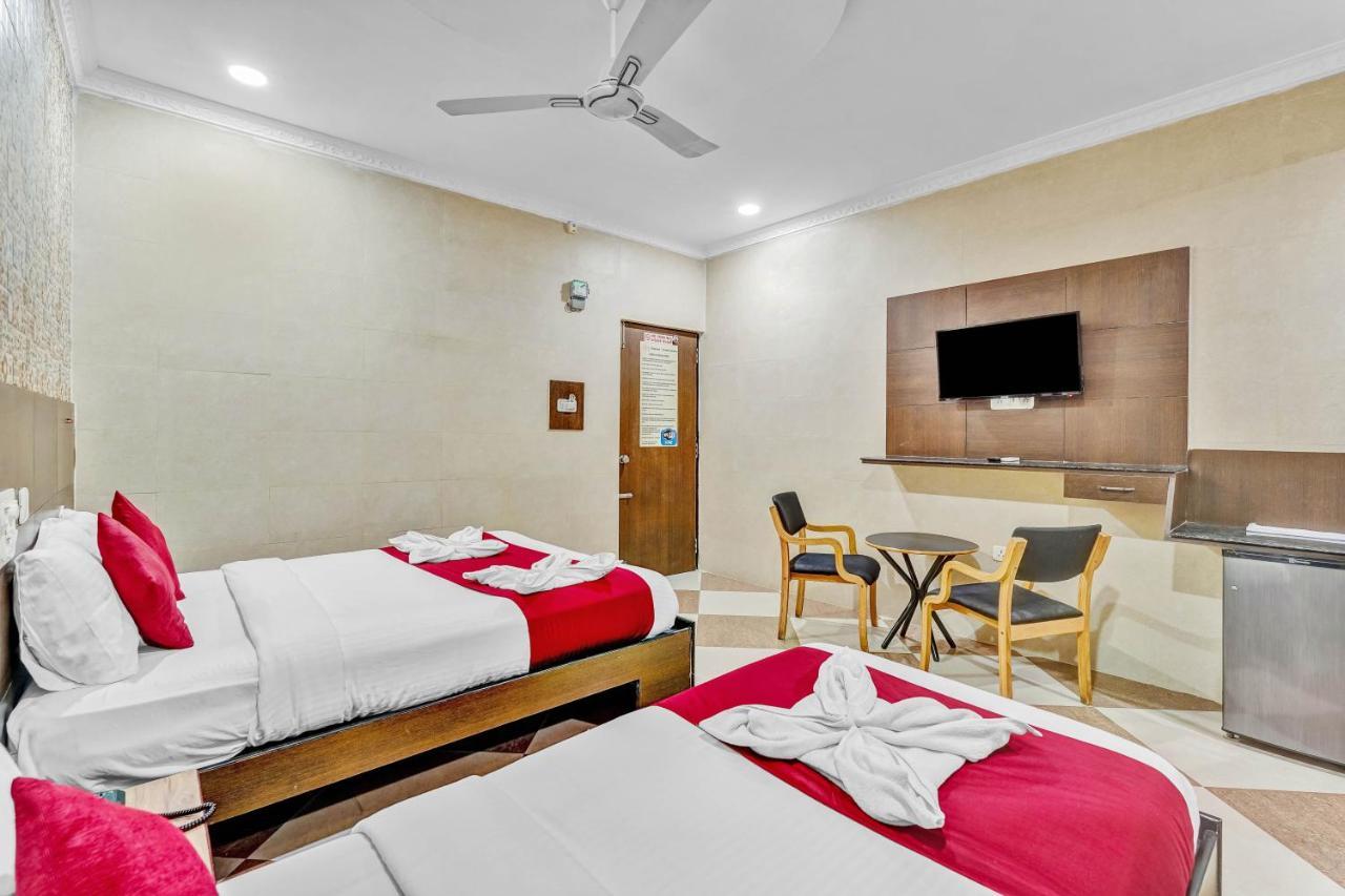 Hotel Season 4 Residences - Teynampet Near Apollo Hospital ,balaji Dental, Us Consulate Chennai