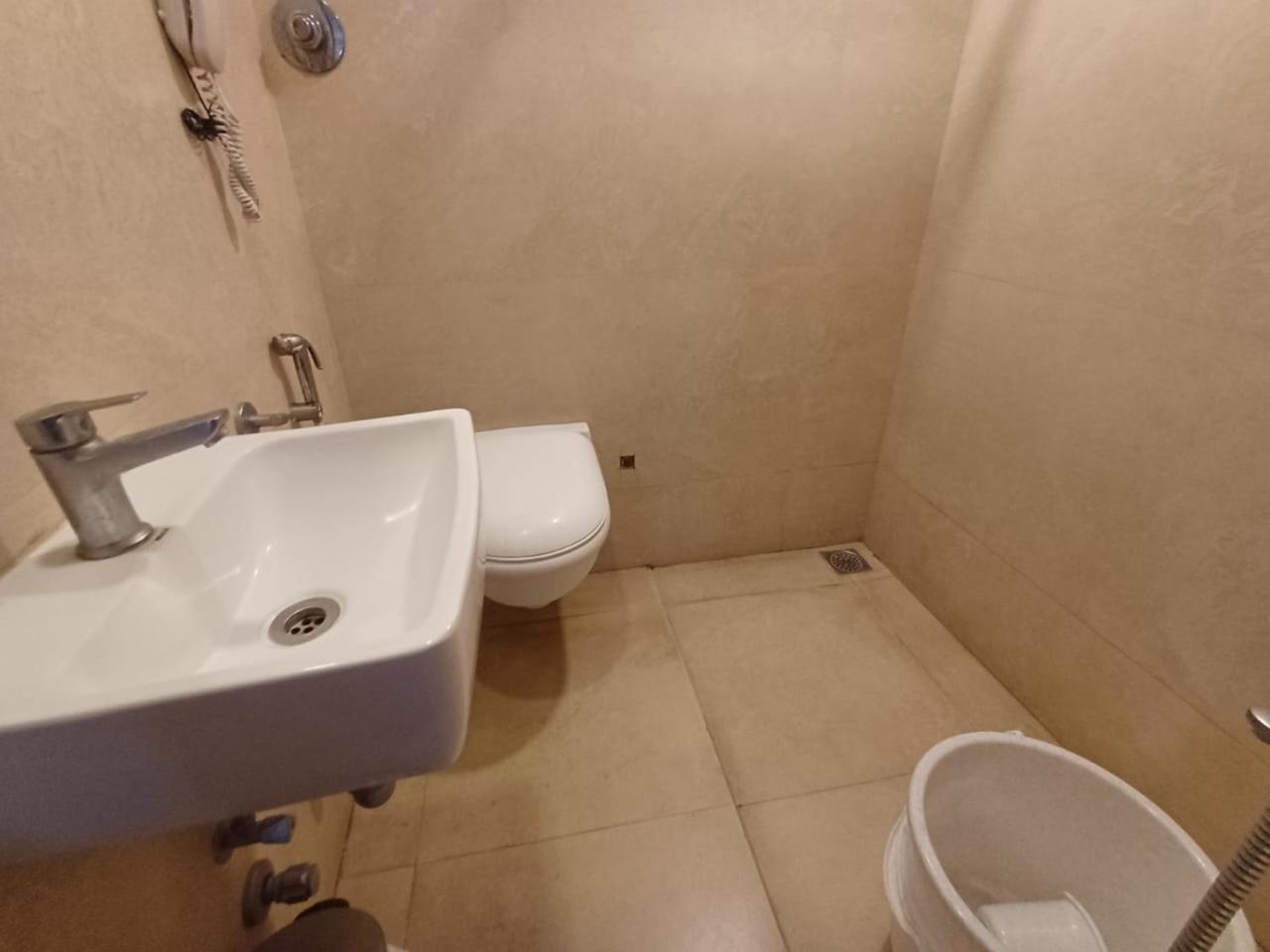 Marina Egmore Hotel 2*