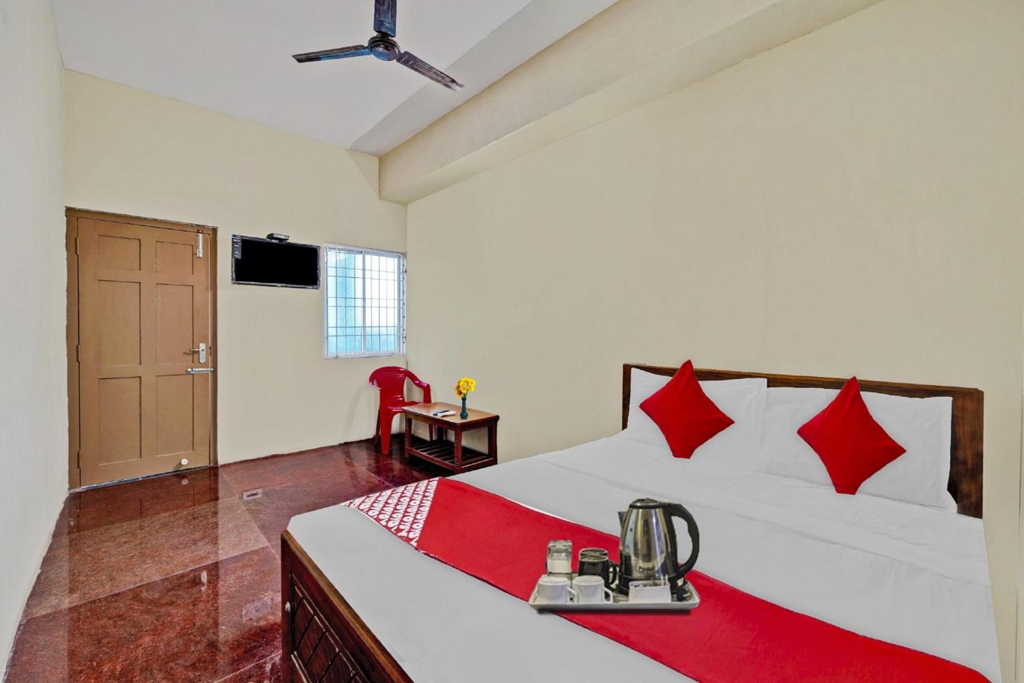 Hotel Oyo Flagship 92943 Guna Residency Chennai