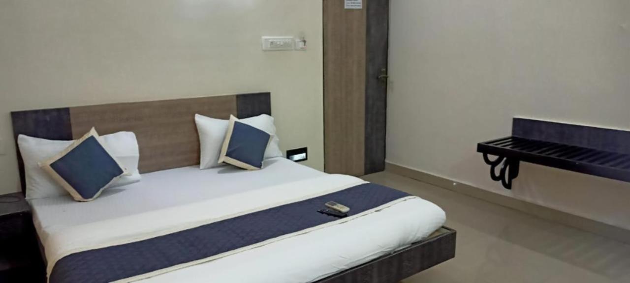 Chennai Guest House 2*