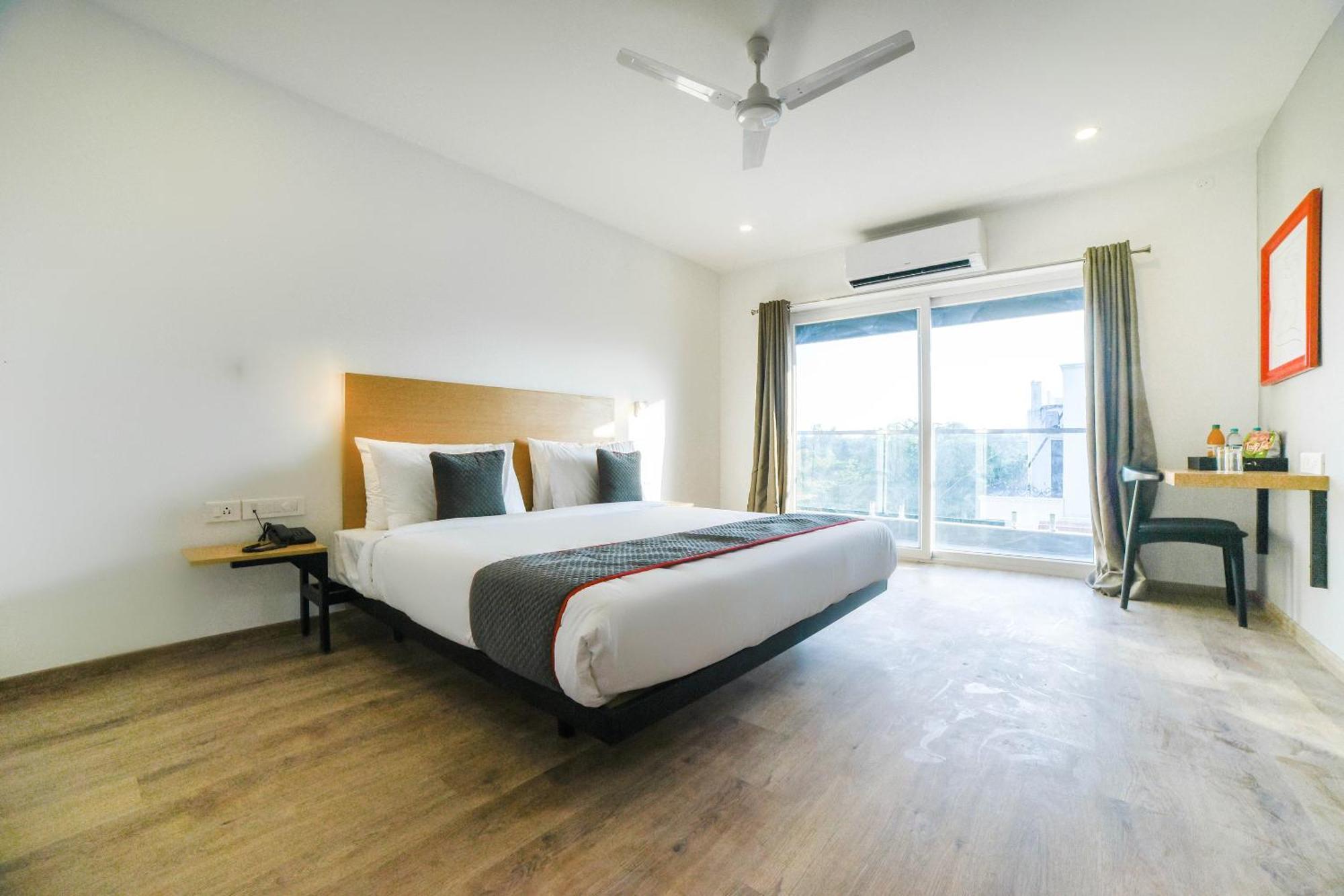 Oyo Townhouse 211 Laguna Ecr Hotel Chennai