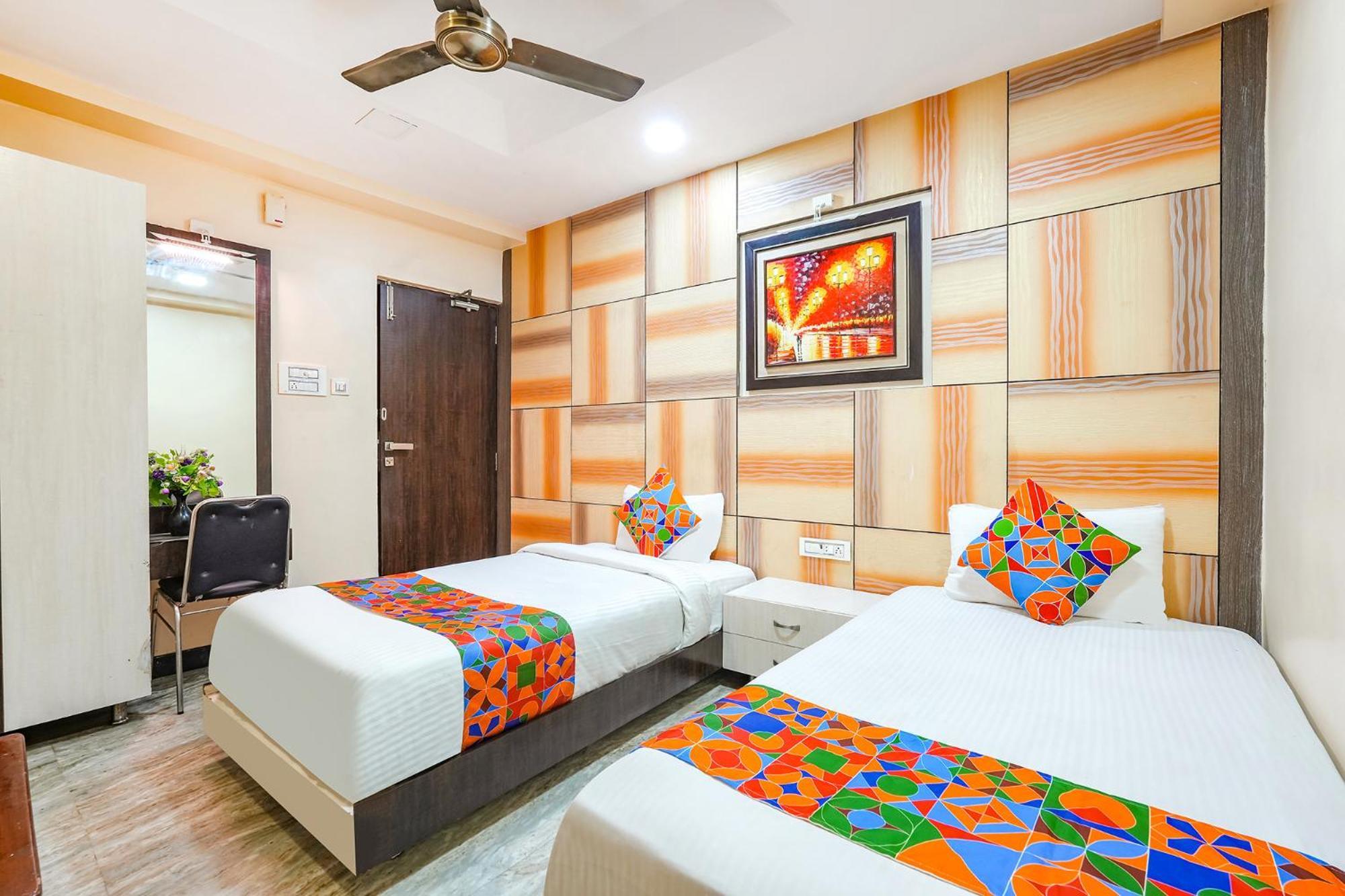 Fabexpress Raj Supreme Residency Hotel 3*