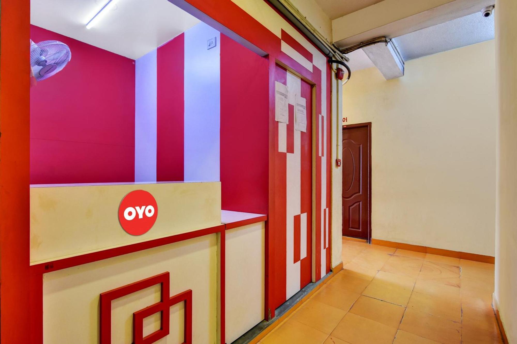 Oyo Flagship Sri Devi Mahal Hotel Chennai
