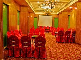The Checkers Hotel 4*