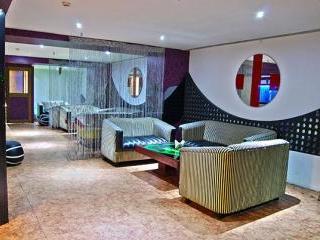 Hotel The Checkers