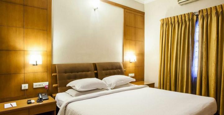 Southern Crest Hotel 3*