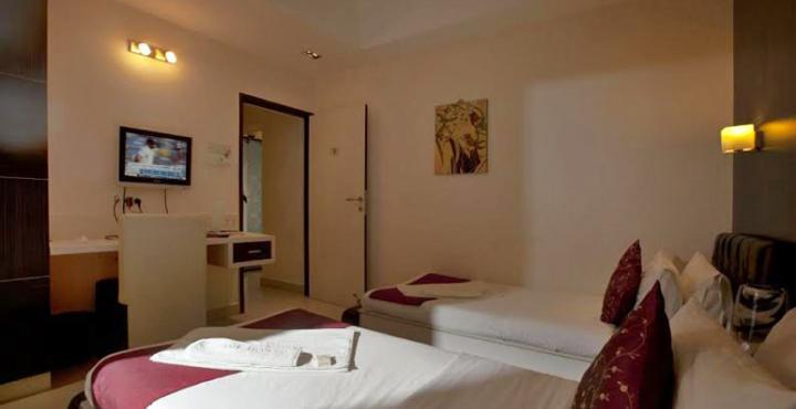 Treebo Trip Hive 3* Chennai