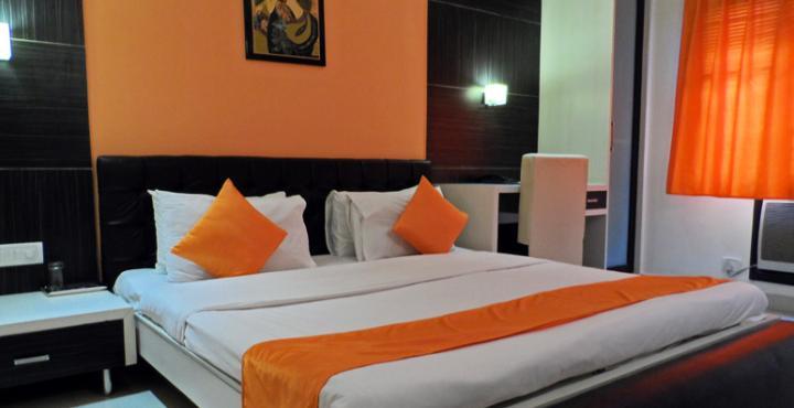 Treebo Trip Hive Hotel