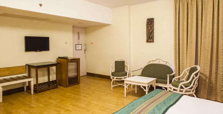 Ambassador Pallava Hotel 4*