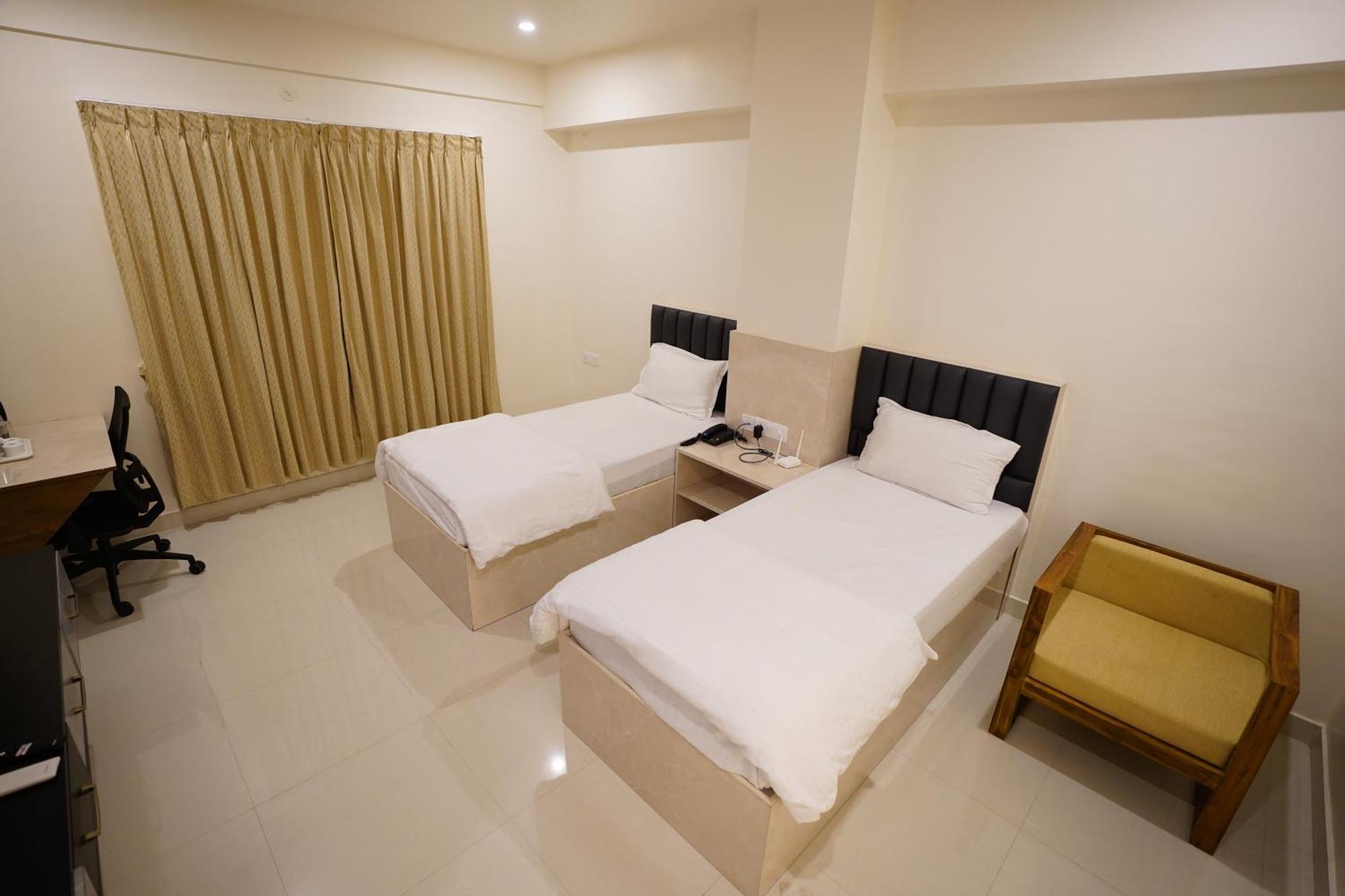 Hotel Drizzledrop 3*